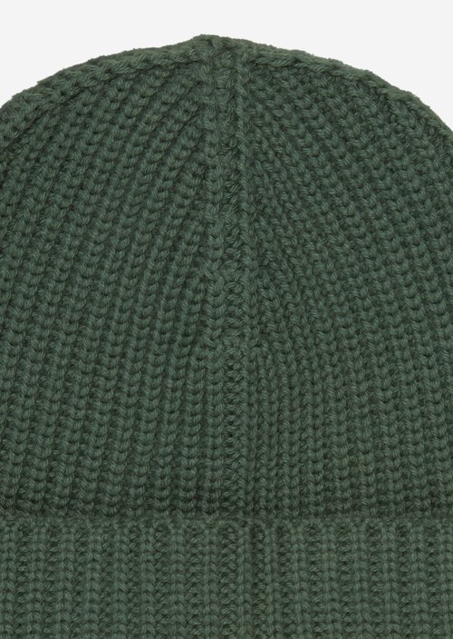 Knitted hat — Quiet Pine