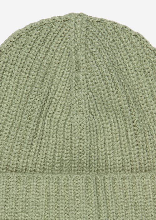 Knitted hat — Smooth Sage