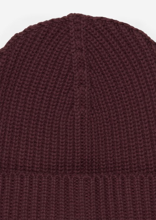 Knitted hat — Black Cherry