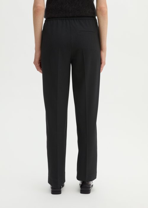 Relaxed-Fit Pull-On Flannel Pants — Black