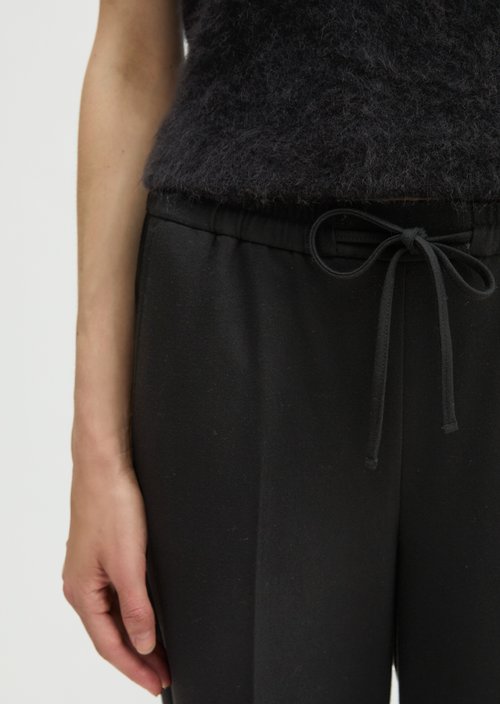 Relaxed-Fit Pull-On Flannel Pants — Black