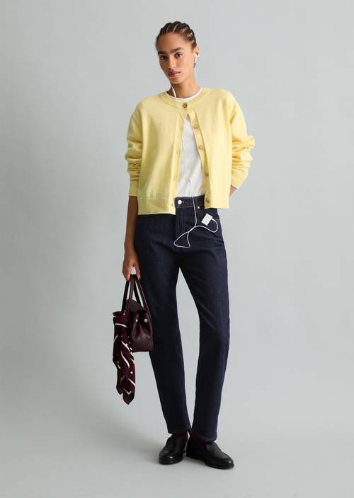 Cardigan coupe classique Medium Yellow Melange en vue de face