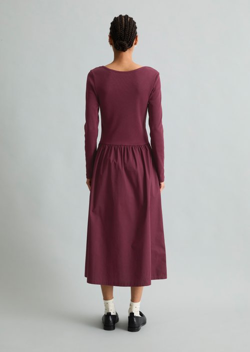 Flared jersey dress — Mahagony Jam