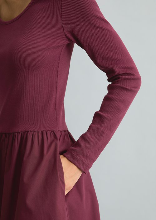 Flared jersey dress — Mahagony Jam