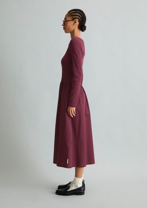 Flared jersey dress — Mahagony Jam