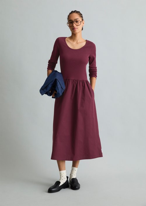 Flared jersey dress — Mahagony Jam