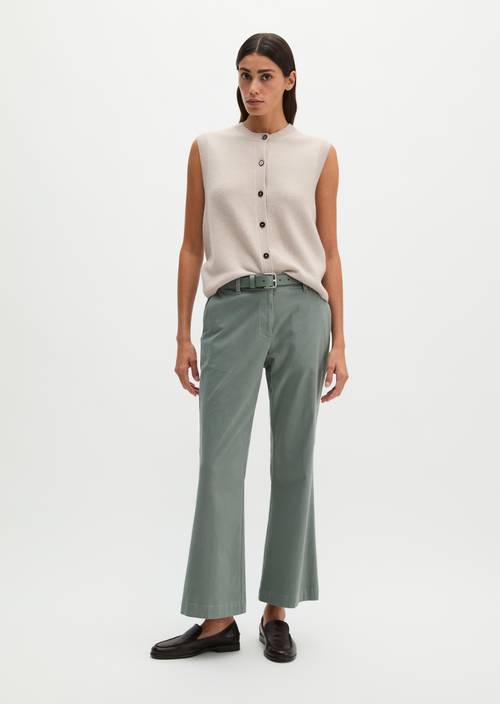 Pantalon modèle Marthe flared Foggy Blue en vue de face