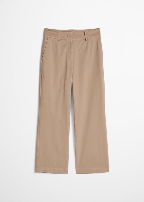 Pants model Mea straight — Earthy Taupe
