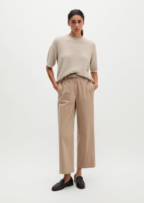 Pants model Mea straight — Earthy Taupe