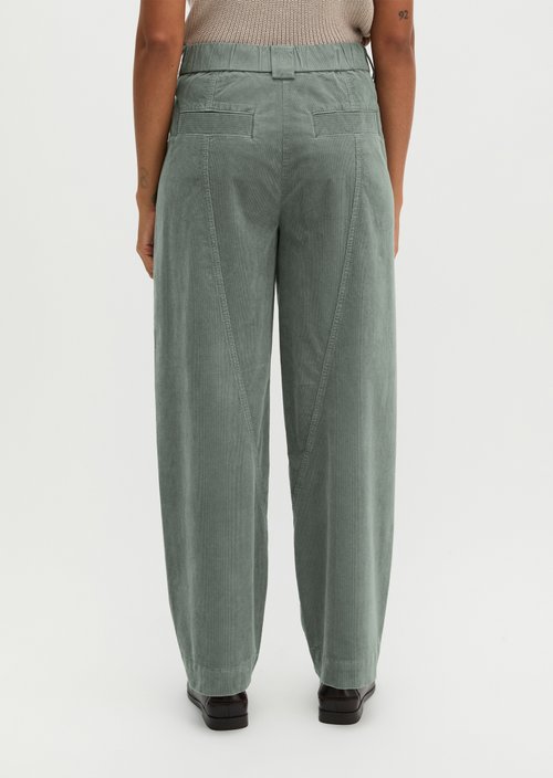 Fine cord trousers model Minu barrel — Foggy Blue