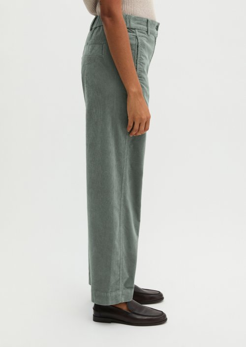 Fine cord trousers model Minu barrel — Foggy Blue