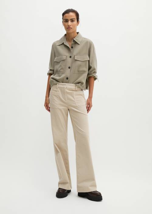 Trousers model Marthe flared Linen Beige in front view