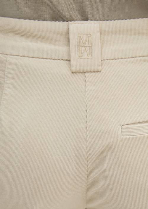 Trousers model Marthe flared Linen Beige in detail view