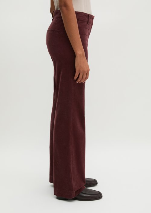 Trousers model Marthe flared — Deep Plum