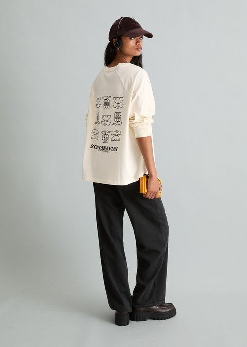 Relaxed college-style long-sleeve shirt — White Blush