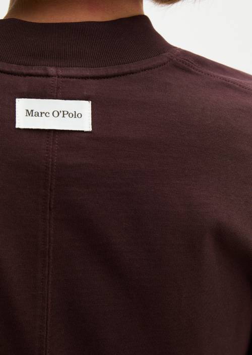 T-Shirt oversize Black Cherry in Detailansicht