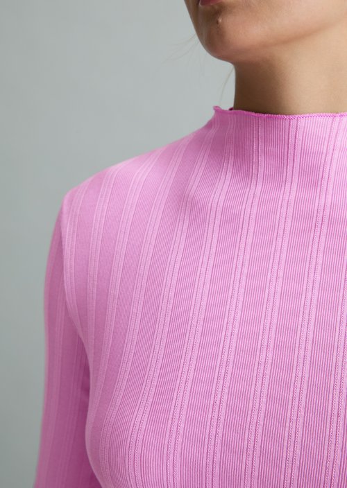 Slim-Fit Ribbed Long-Sleeve Shirt — Smoky Grape