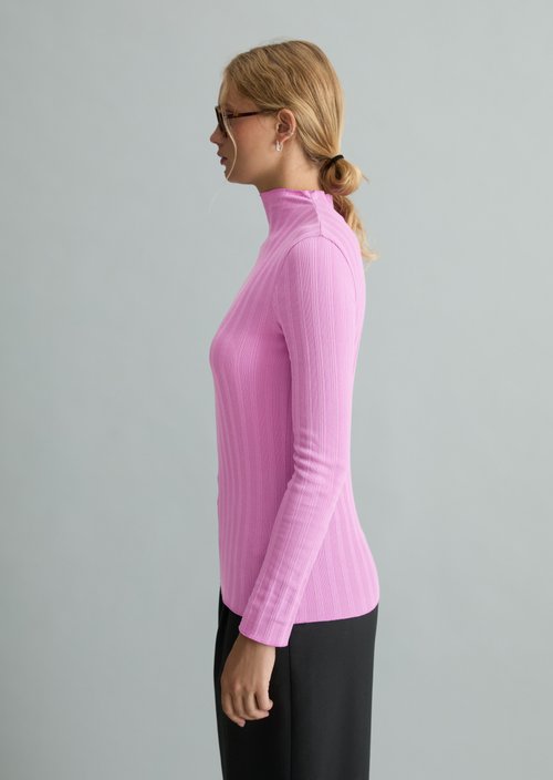 Slim-Fit Ribbed Long-Sleeve Shirt — Smoky Grape
