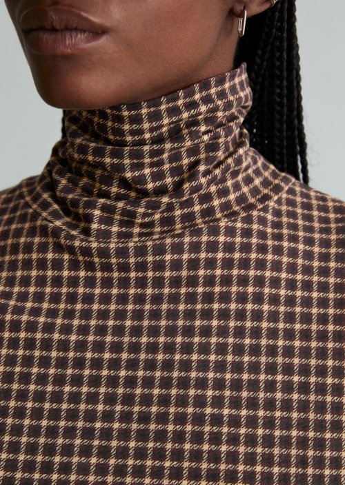Printed Slim-Fit Long-Sleeve Turtleneck — Black
