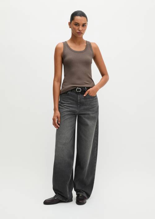 Ripp-Tanktop slim Stone Taupe in Frontalansicht