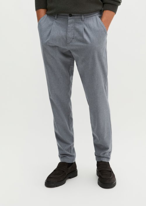 Chino Model Morot Jogger Pleated Tapered — Medium Grey
