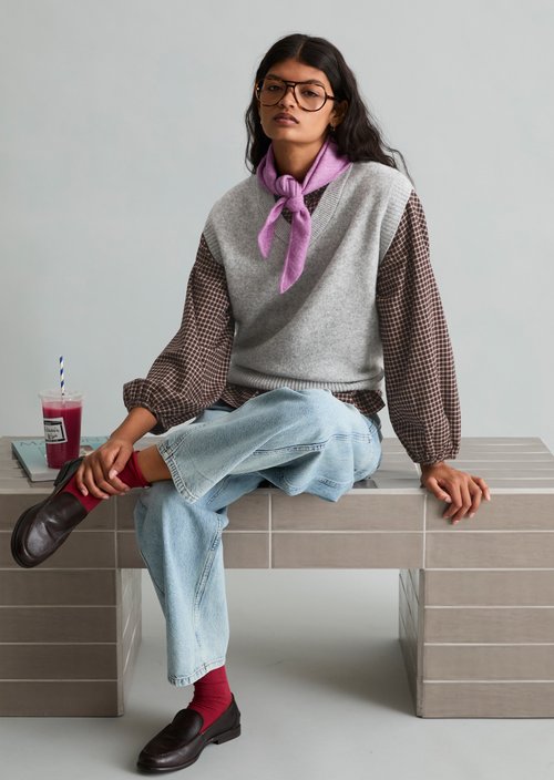 Regular-Fit Sleeveless Sweater — Stone Melange