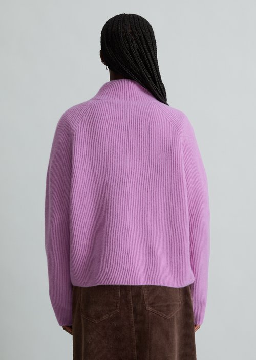 Regular-Fit Merino Turtleneck — Smoky Grape