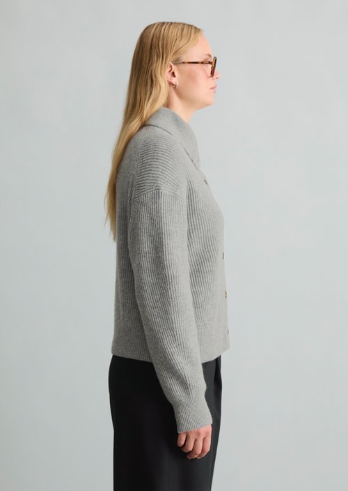 Regular Merino Cardigan — Stone Melange