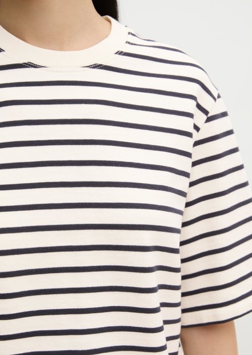 Striped cropped short-sleeved sweatshirt — Light Beige