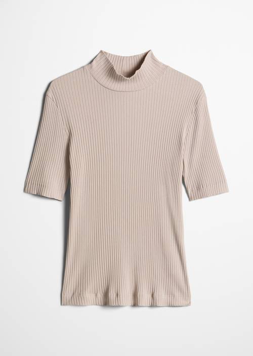 T-shirt en jersey côtelé slim Natural en vue isolée sans mannequin