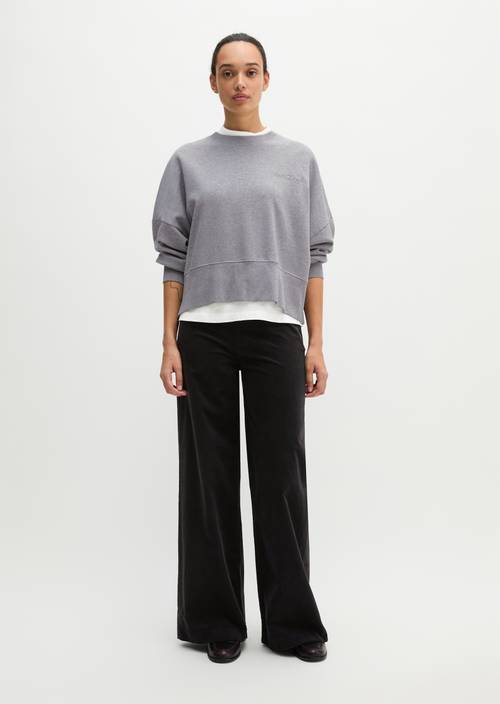 Sweatshirt relaxed Fine Grey Melange in Frontalansicht
