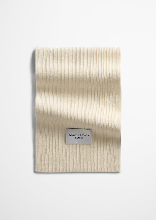 Strickschal — White Blush