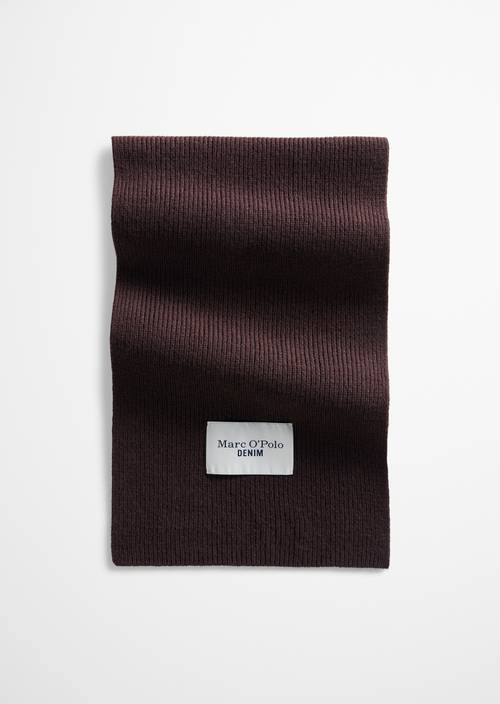 écharpe tricotée Espresso Brown en vue de face