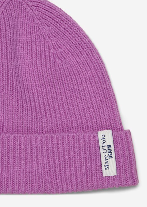 Knitted hat — Smoky Grape