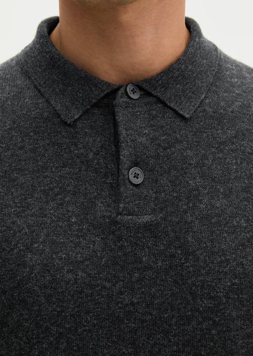 Strick-Poloshirt regular Dark Grey Melange in Detailansicht