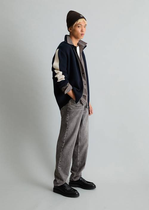 Cardigan décontracté Dark Navy en vue de face