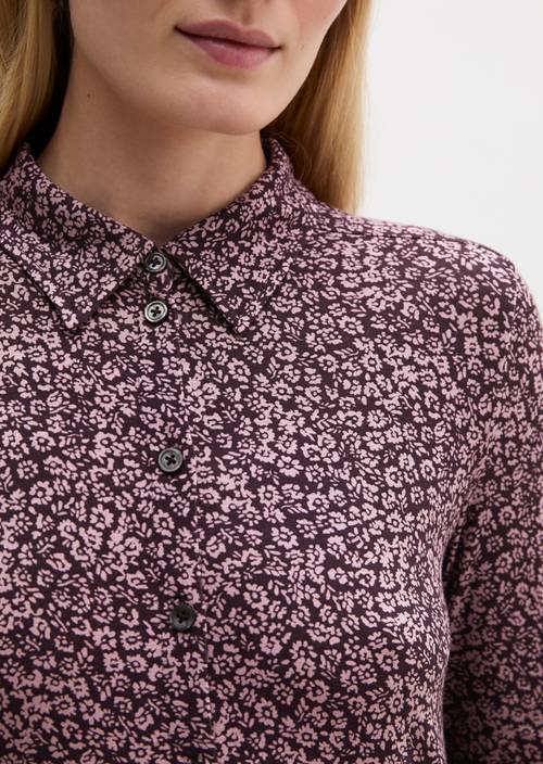 Print-Jerseybluse regular Dark Pink in Detailansicht