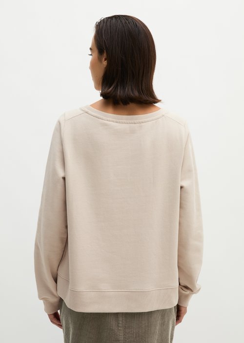 Relaxed-fit garment-dyed sweatshirt — Natural