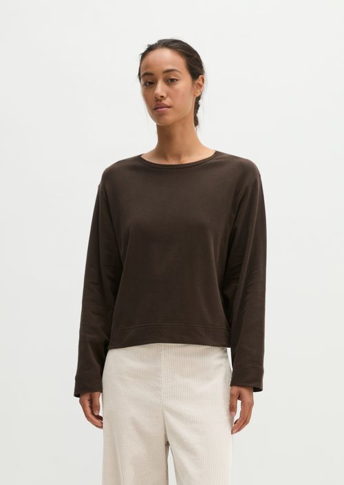 Oversized Cropped Long-Sleeve Top — Burnt Coffee