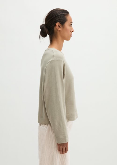 Oversized Cropped Long-Sleeve Top — Smooth Sage