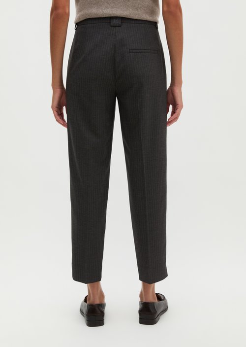 Pants model Malin slim — Dark Grey