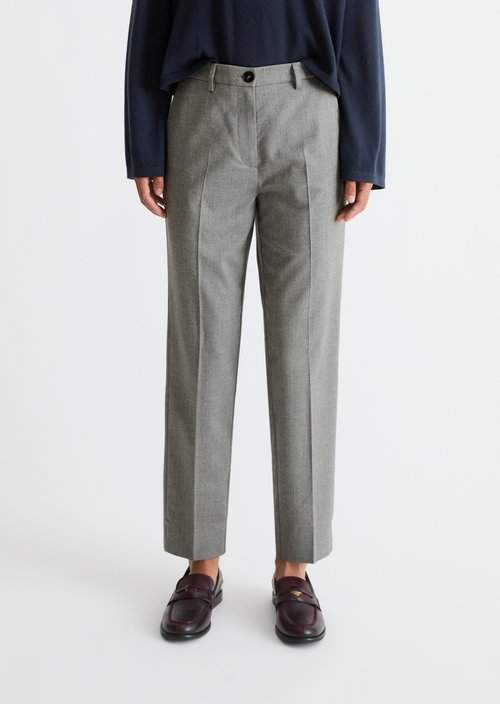 Pants model Malin slim — Medium Grey