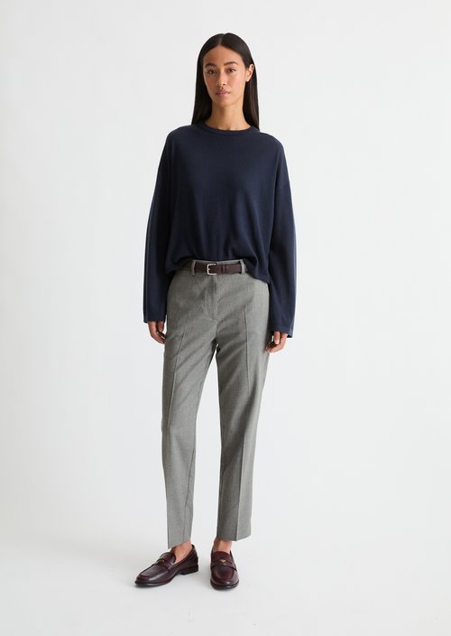 Pants model Malin slim — Medium Grey