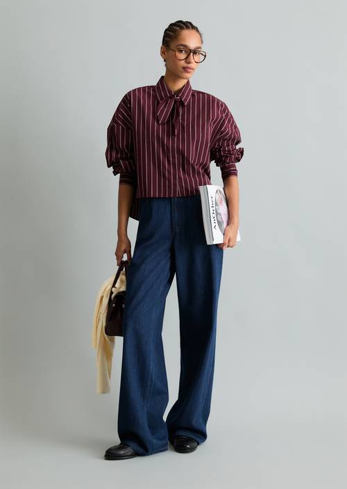 Gestreepte blouse met strik, regular fit Dark Red in vooraanzicht
