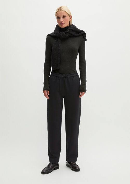 Cropped jersey pants — Black