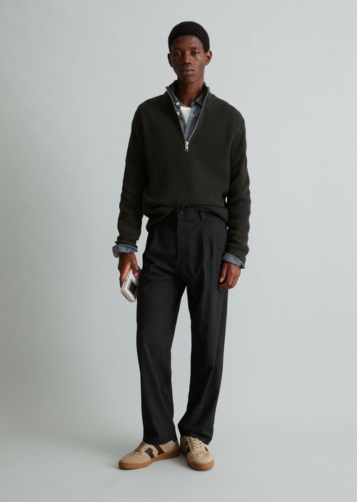 Lars Regular-Fit Pants — Black