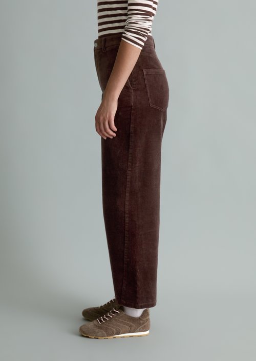 Airin Barrel-Leg Cord Pants — Espresso Brown