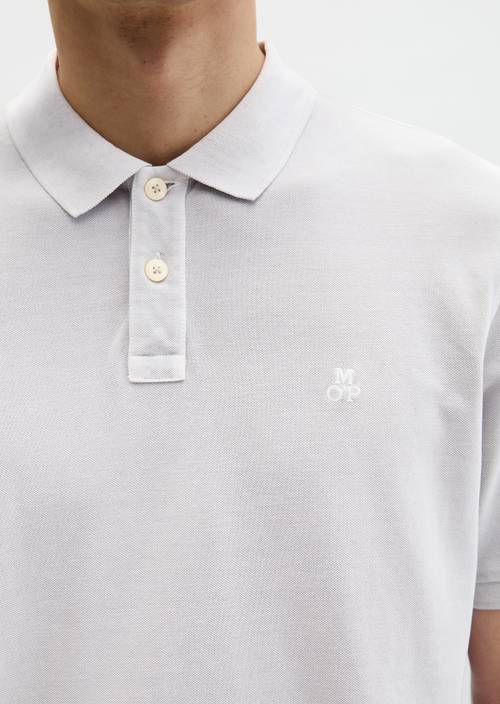 Polo piqué régulier Concrete Clay en vue détaillée
