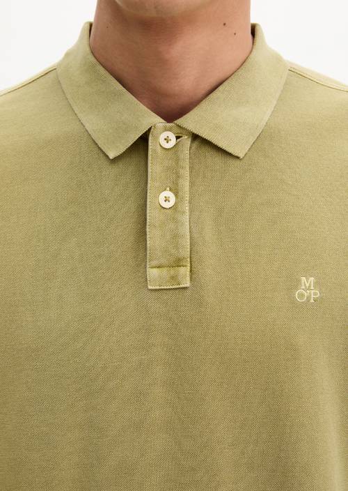 Polo piqué régulier Vibrant Fern en vue détaillée