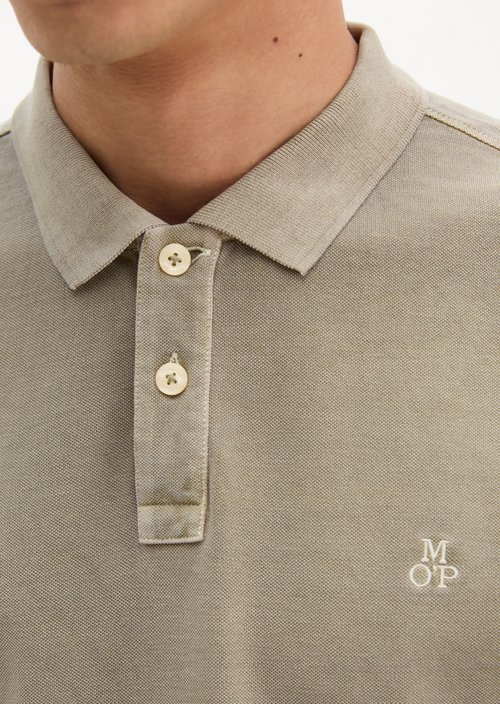Piqué regular polo shirt — Avery Fern